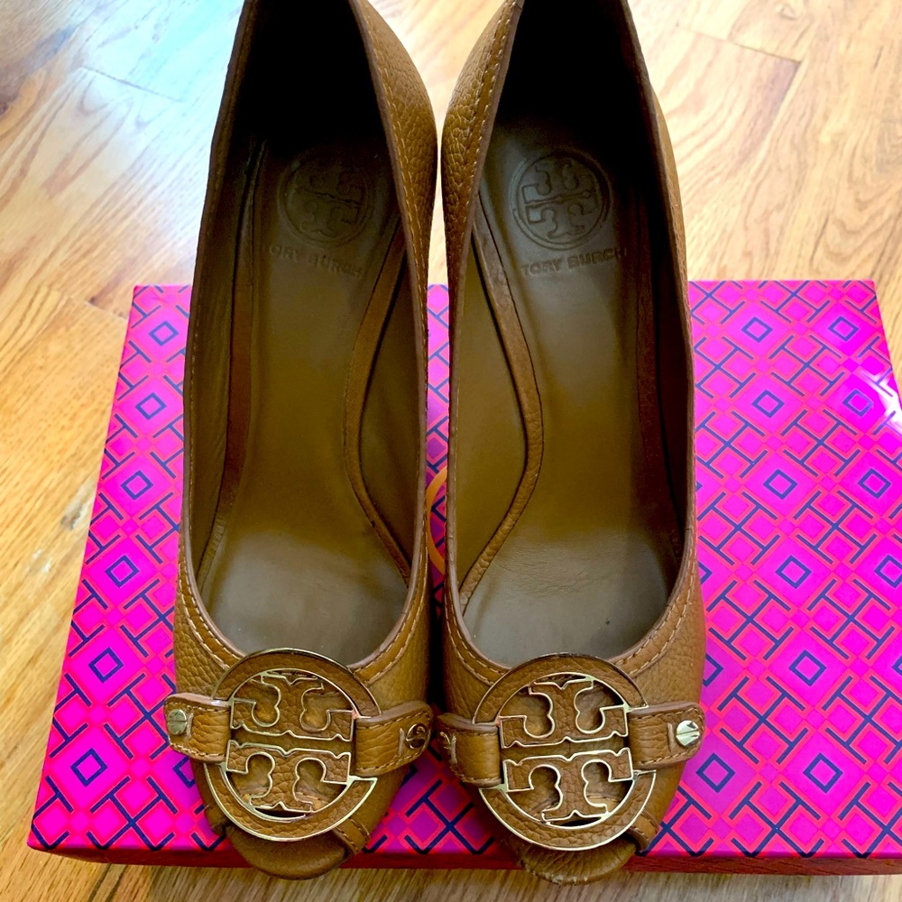 Tory Burch wedges